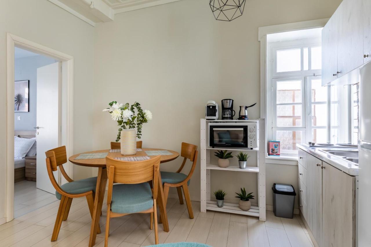 Helios Lovely Apartment Скопелос Екстериор снимка