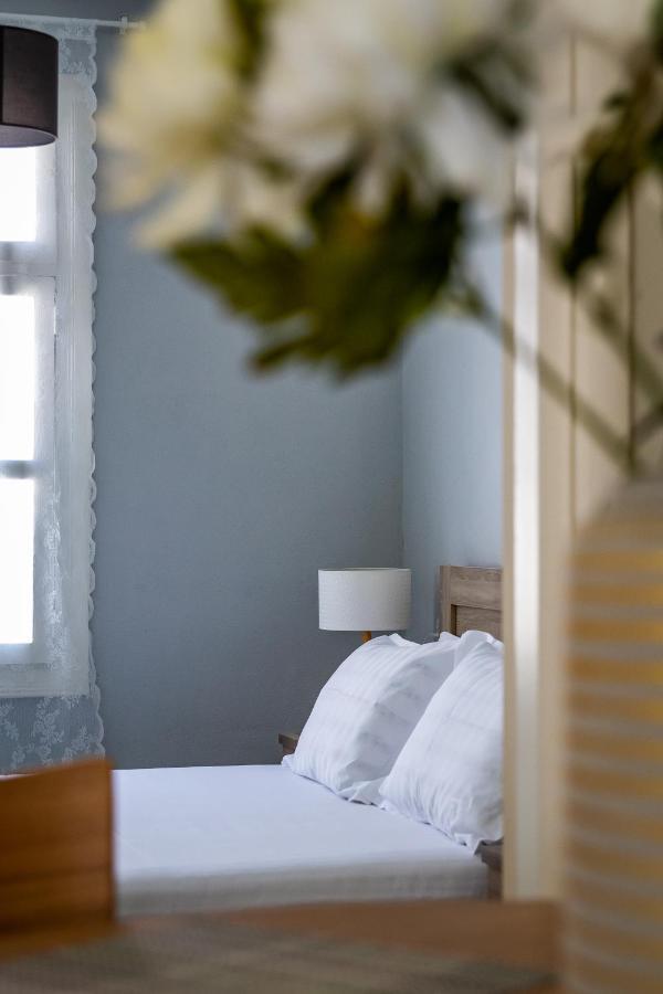 Helios Lovely Apartment Скопелос Екстериор снимка
