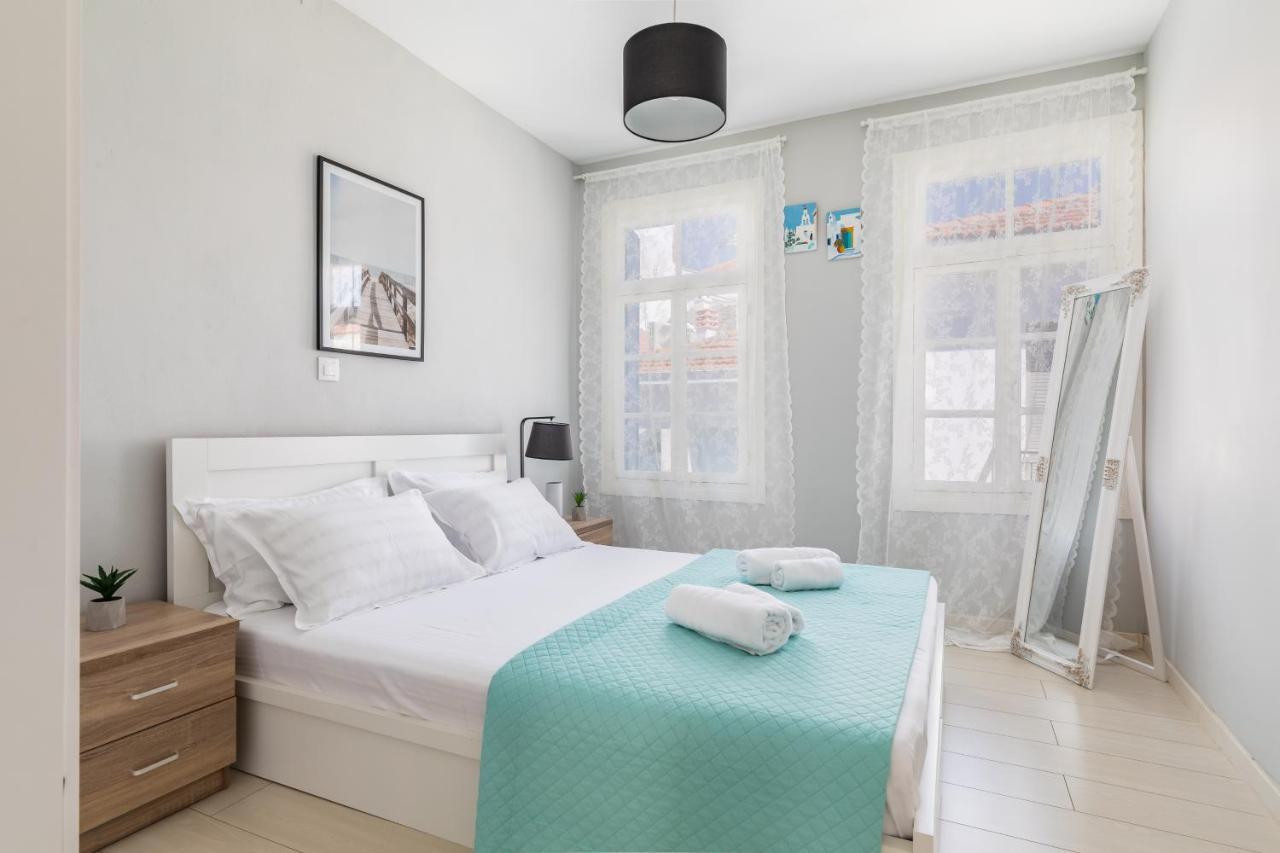 Helios Lovely Apartment Скопелос Екстериор снимка