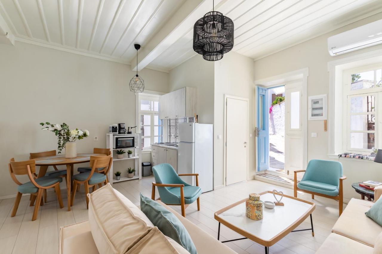 Helios Lovely Apartment Скопелос Екстериор снимка