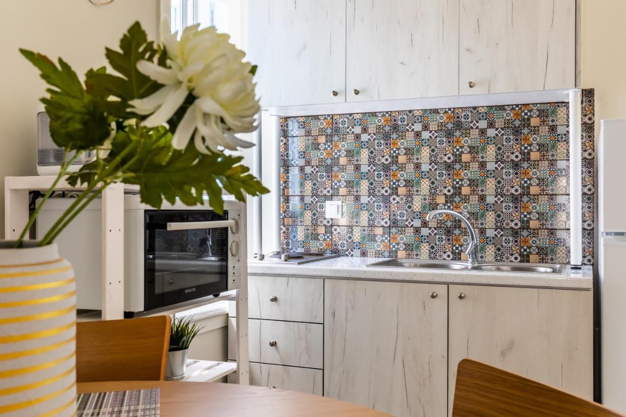 Helios Lovely Apartment Скопелос Екстериор снимка